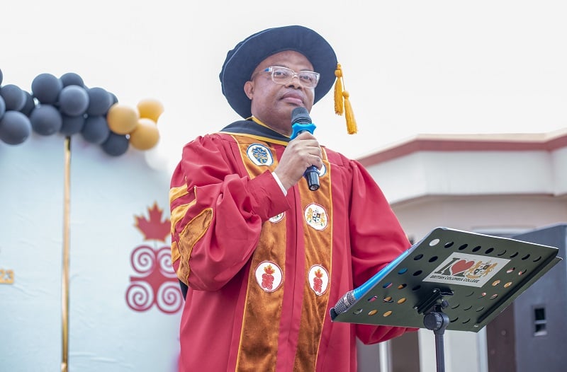 Honorary Consul of Indonesia chairs 7th Graduation & Achievers’ Awards Day of British Columbia College