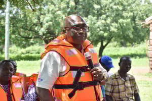 GNAT expresses worry over drowning incidents, donates life jackets to teachers