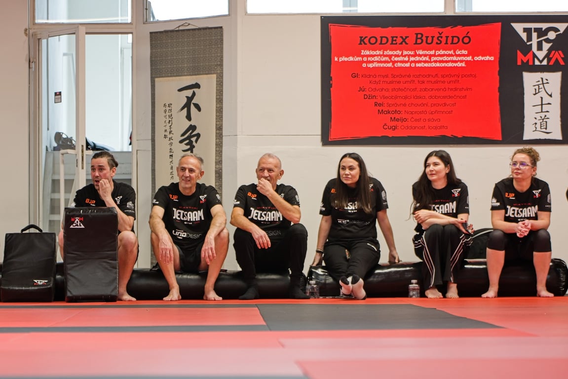 Vánoční teambuilding v Jetsaam Gym - galerie 12