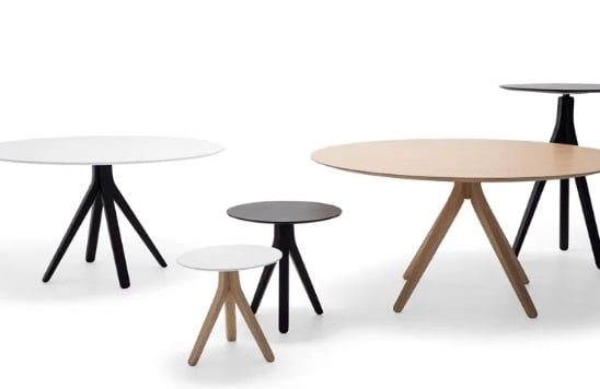 Nuez table
