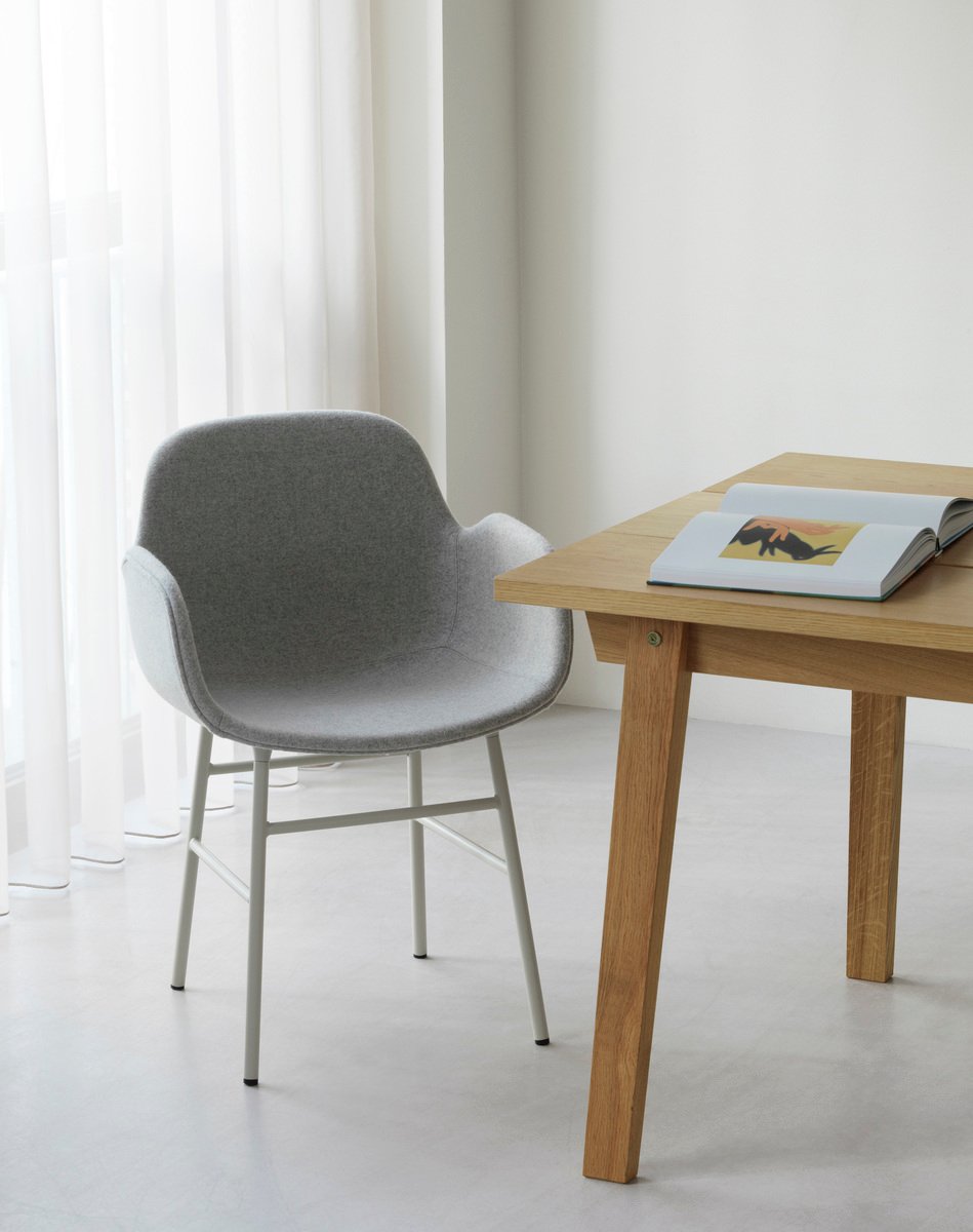 Židle Form armchair steel UPH