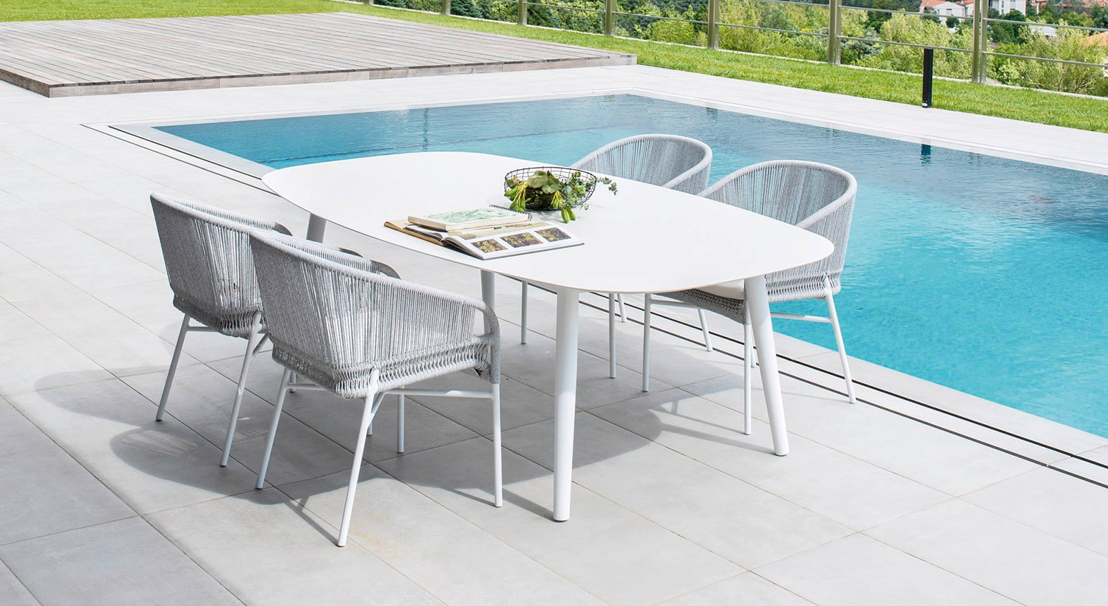 Židle Cricket Armchair