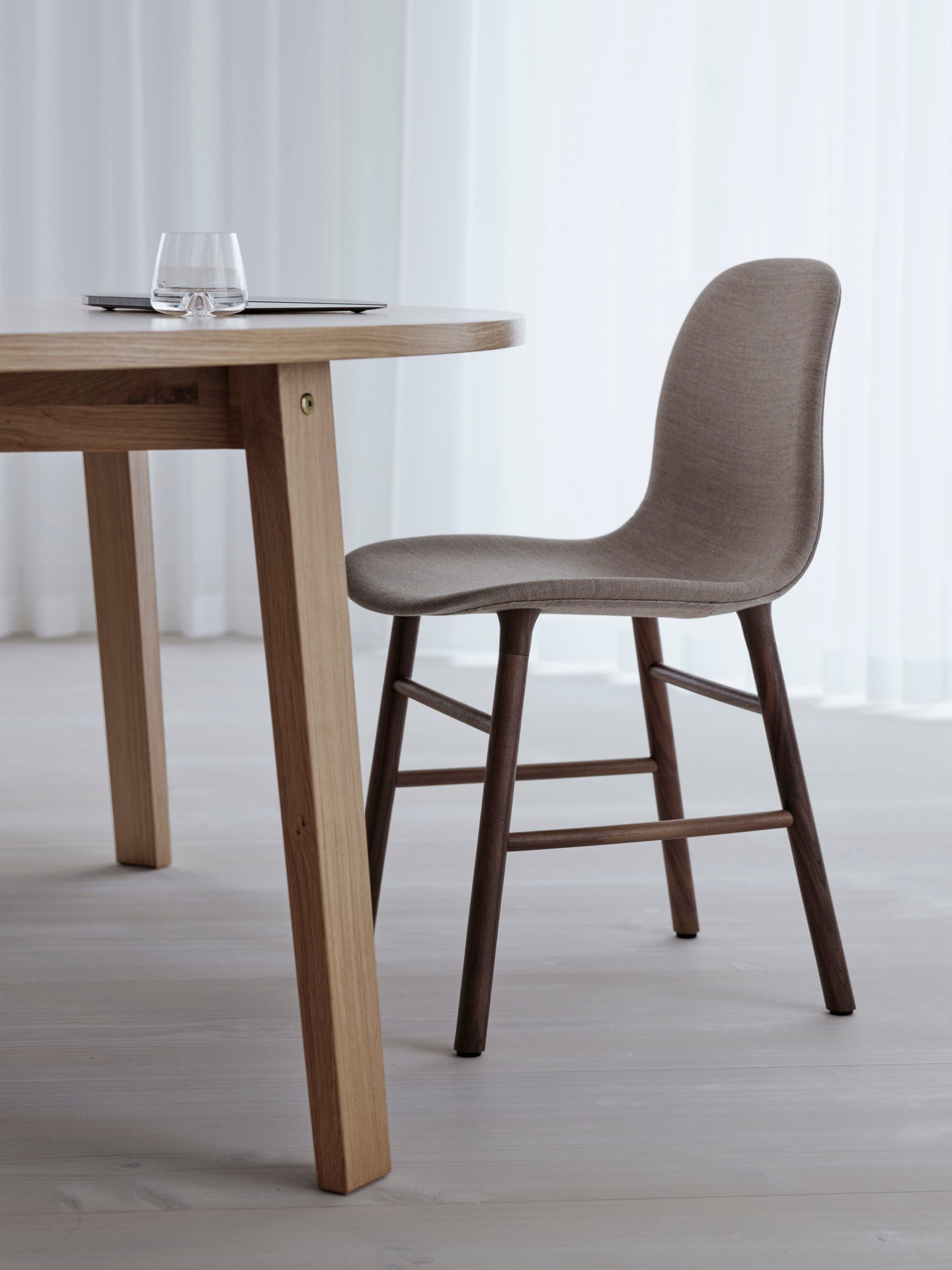 Židle Form wood UPH