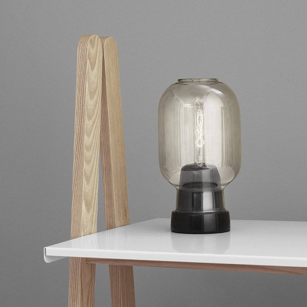 Stolní lampa Amp