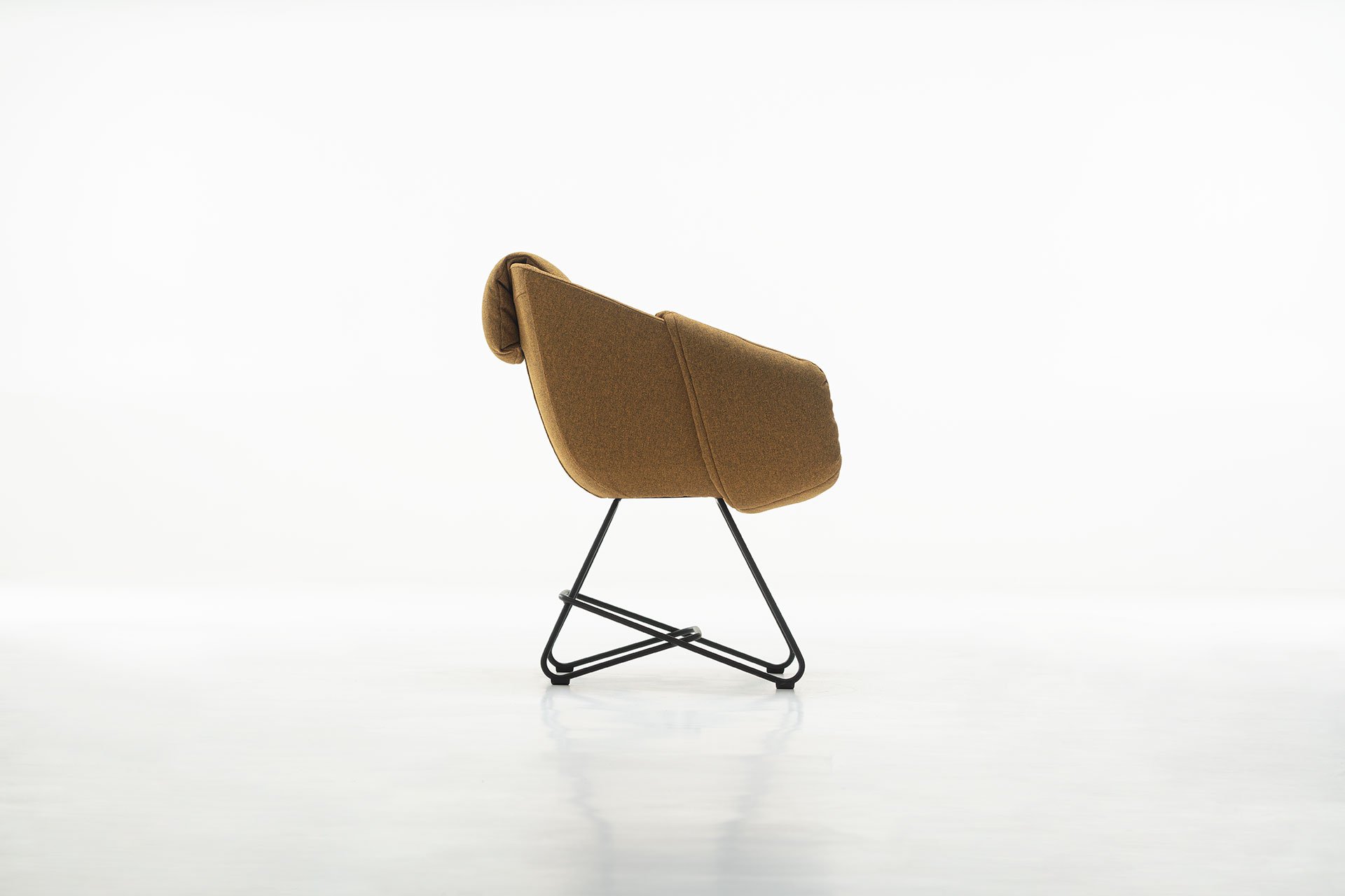 Křeslo Ruvo easy chair