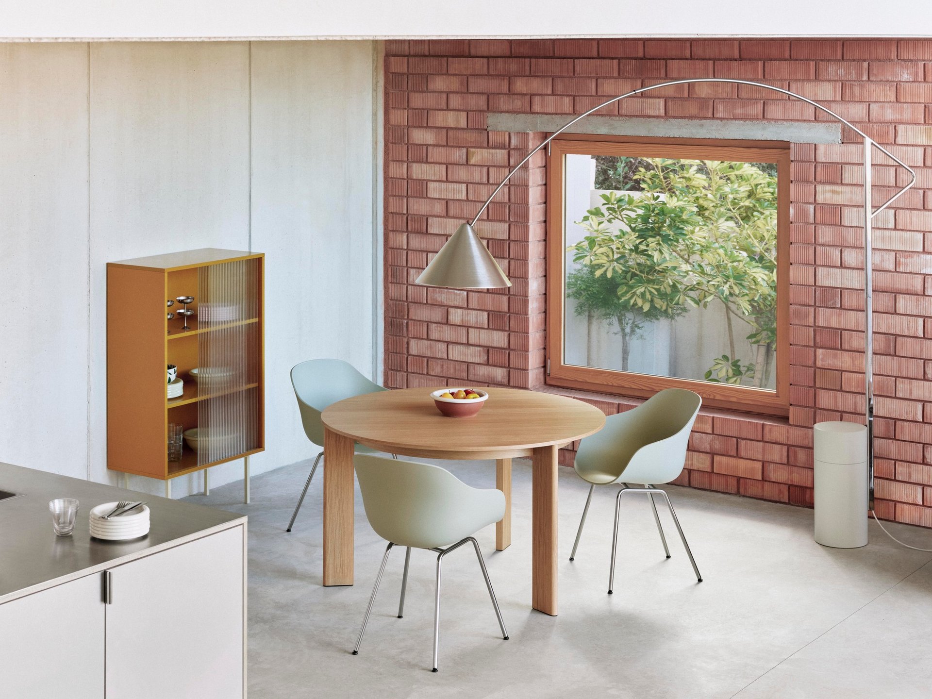 Chisel 20 Table