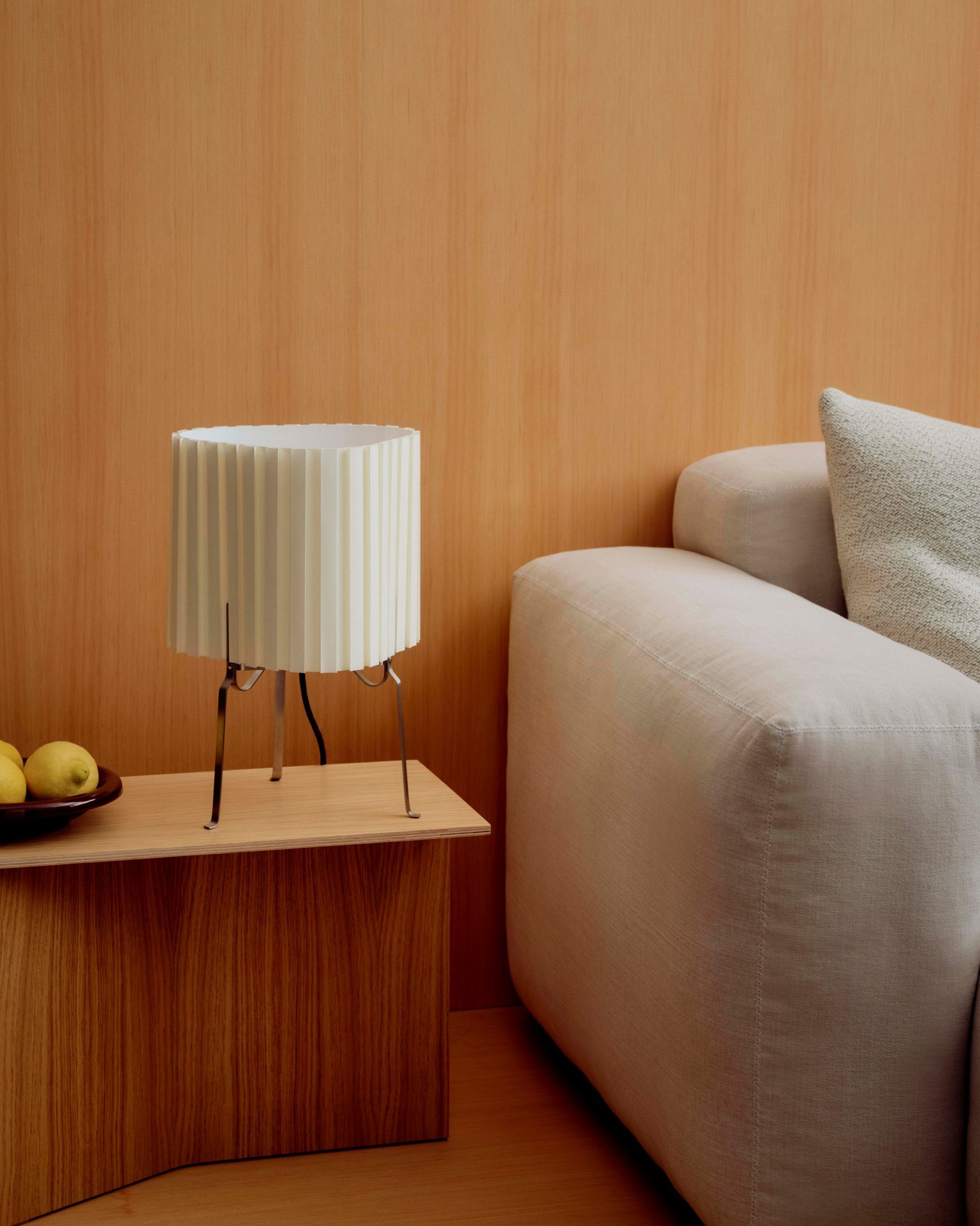 Canelé Table Lamp