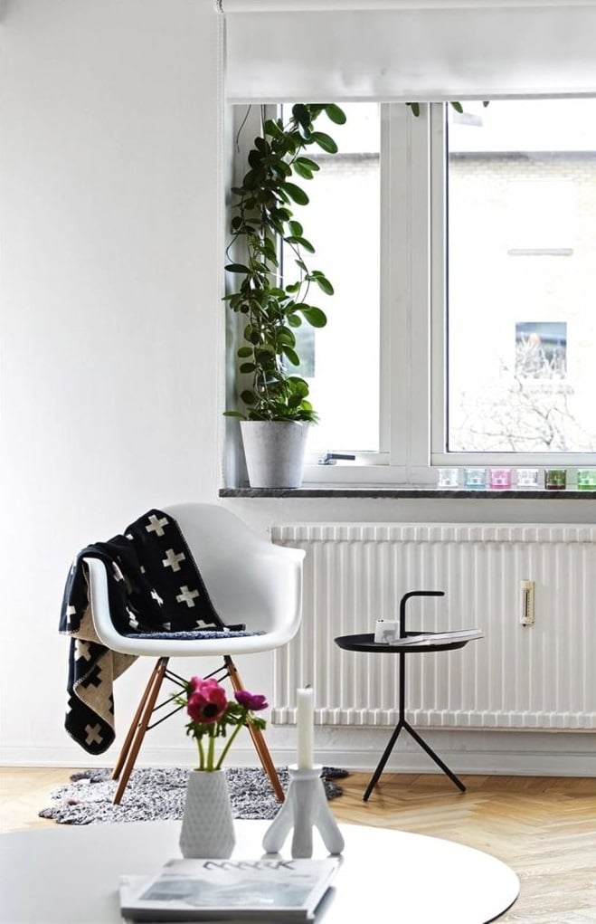 Židle Eames DAW