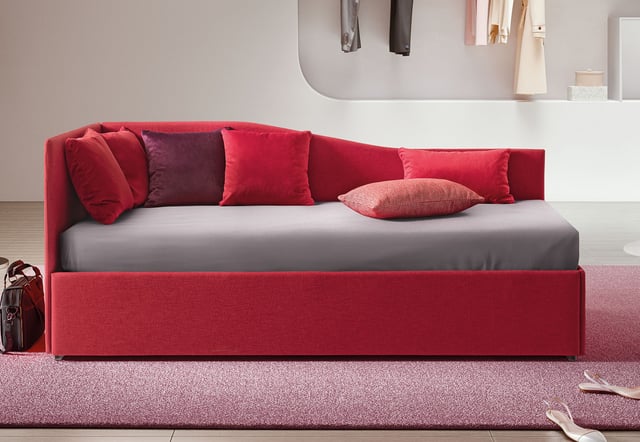 Solanum Daybed