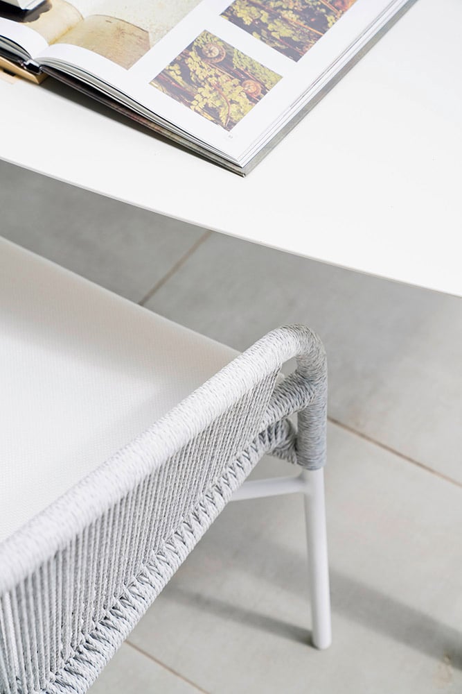 Židle Cricket Armchair