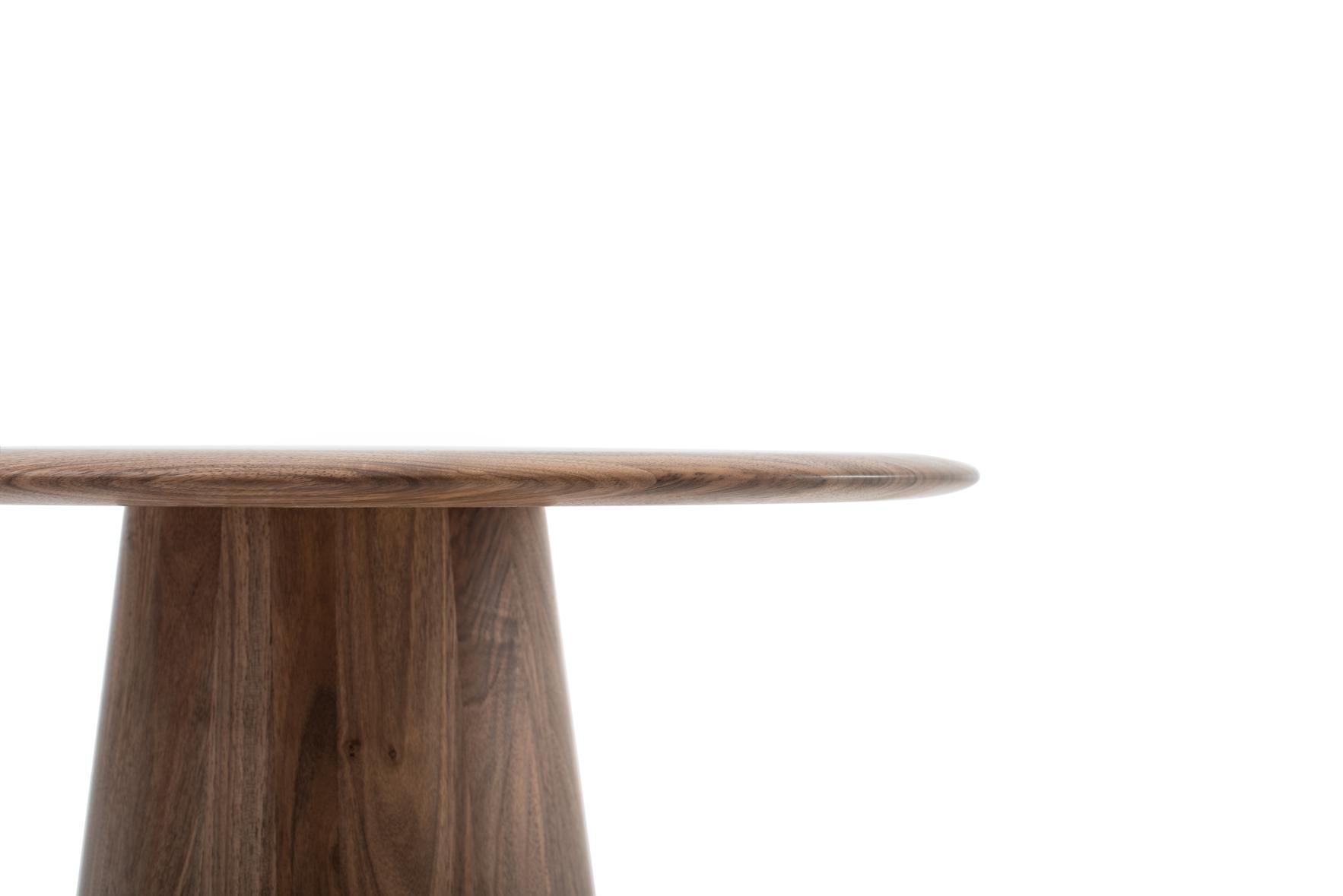 Odkládací stolek Mushroom walnut