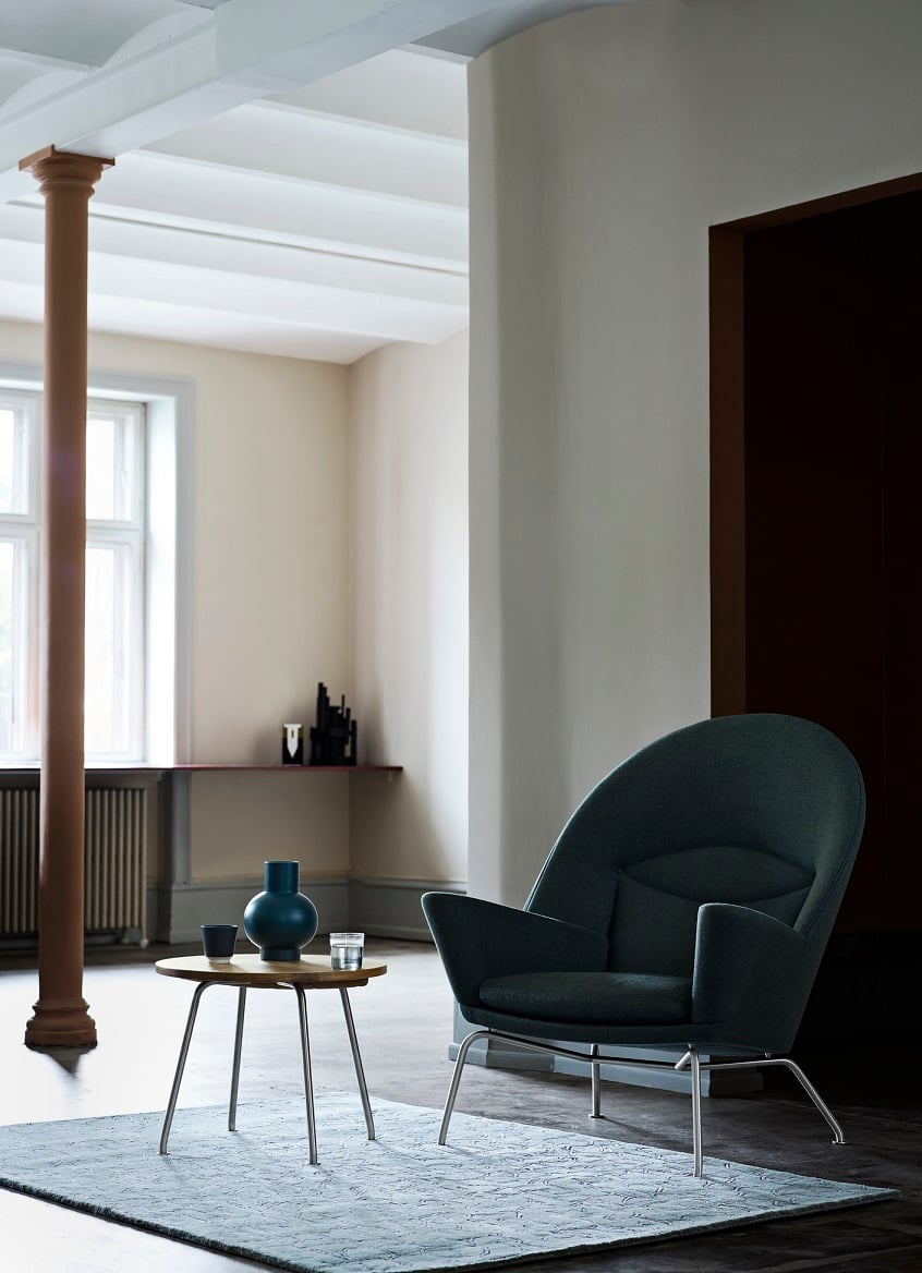 Křeslo CH468 Oculus Chair