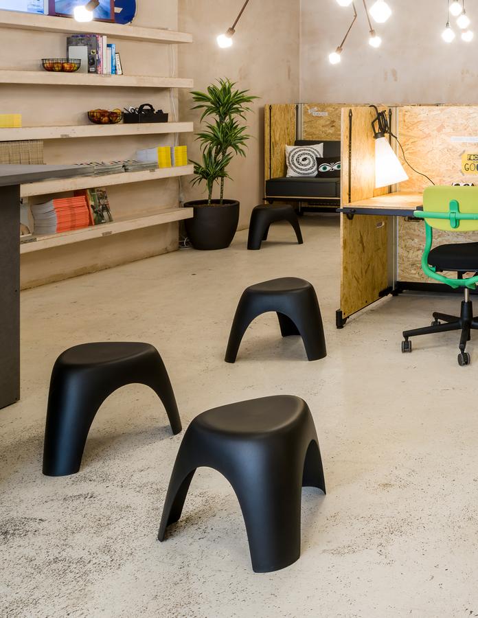 Stolička Vitra Elephant Stool