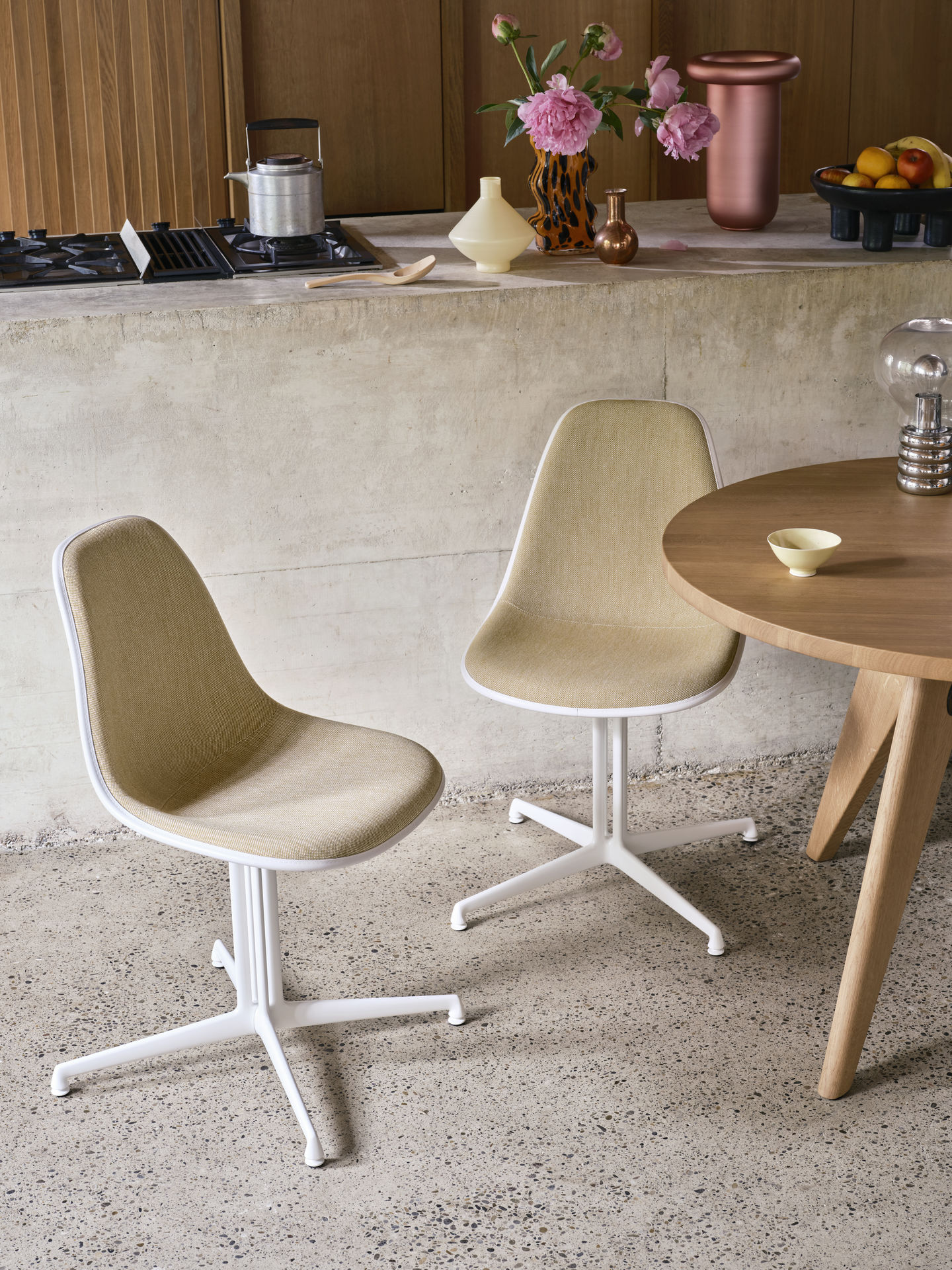 Židle Eames DSL