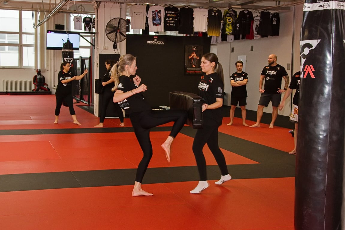 Vánoční teambuilding v Jetsaam Gym - galerie 2