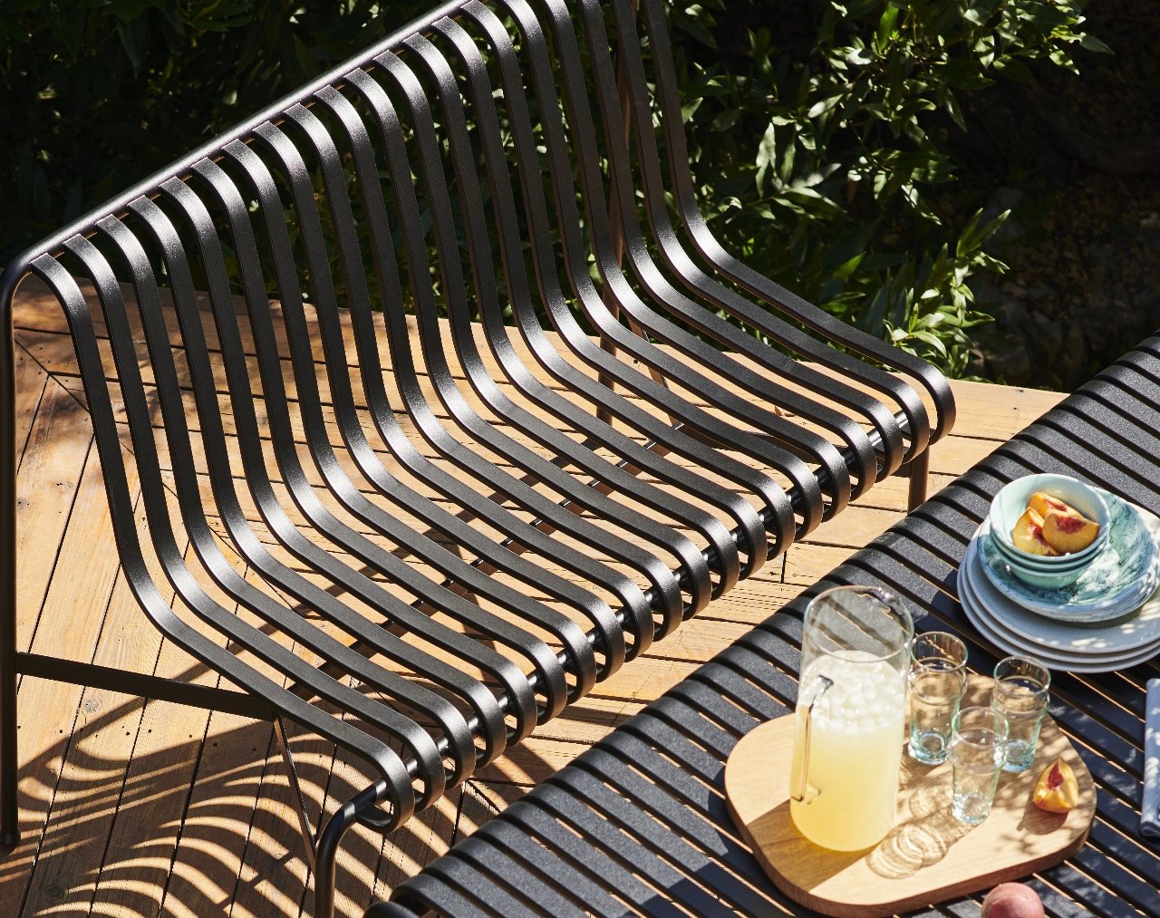 Lavice Palissade Dining WA Galvanised