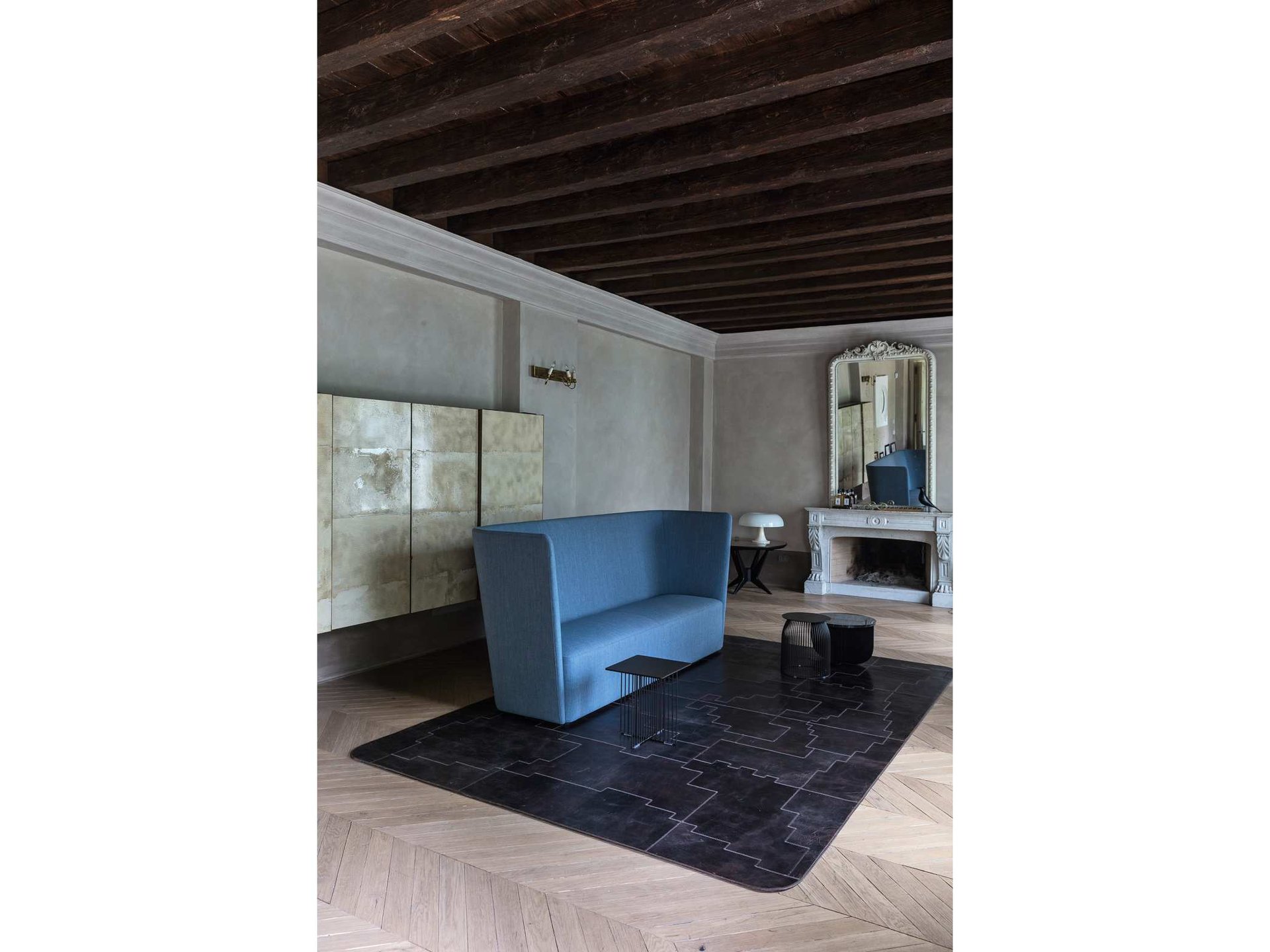 Velour armchair
