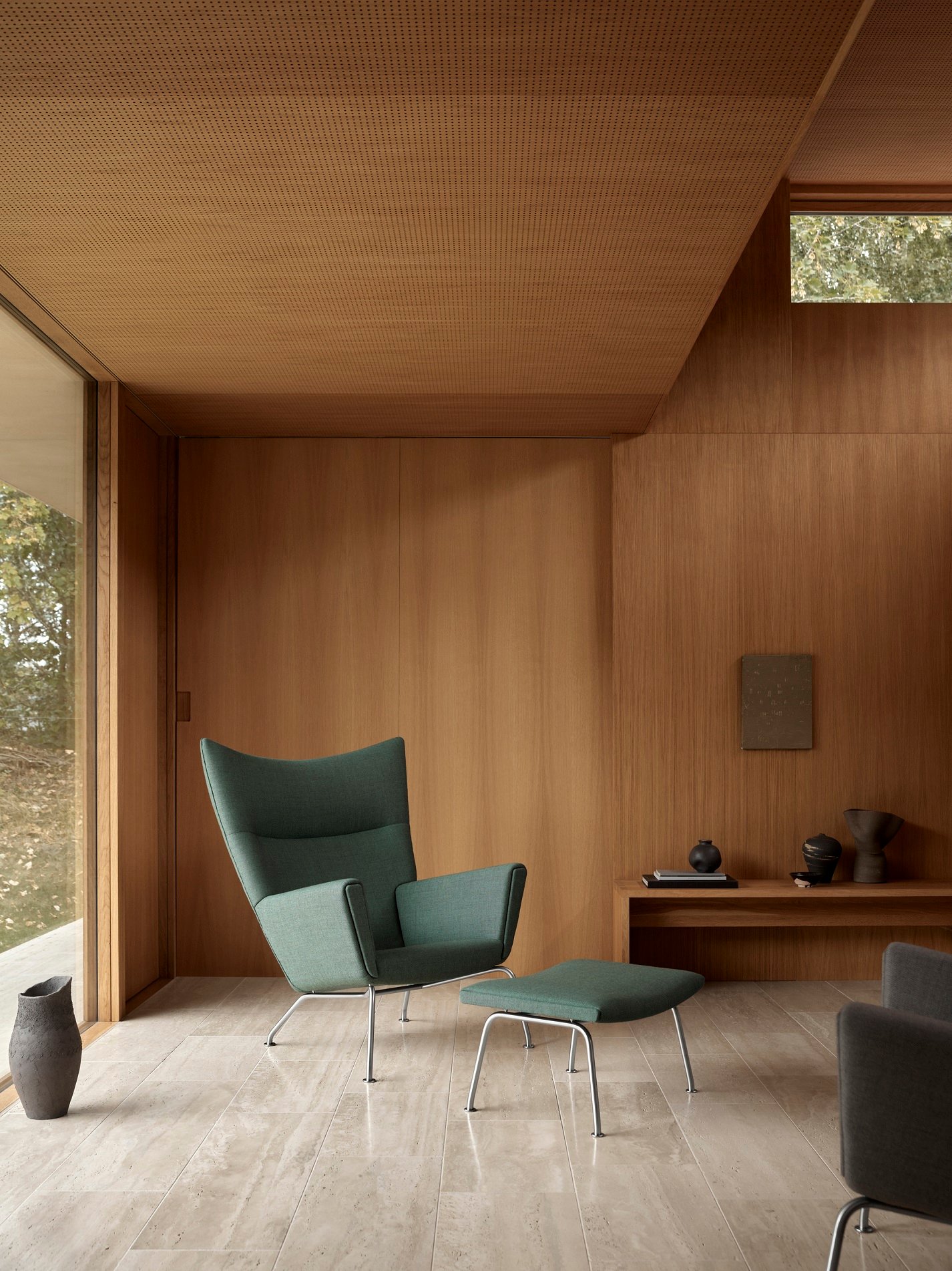Křeslo CH445 Wing Chair