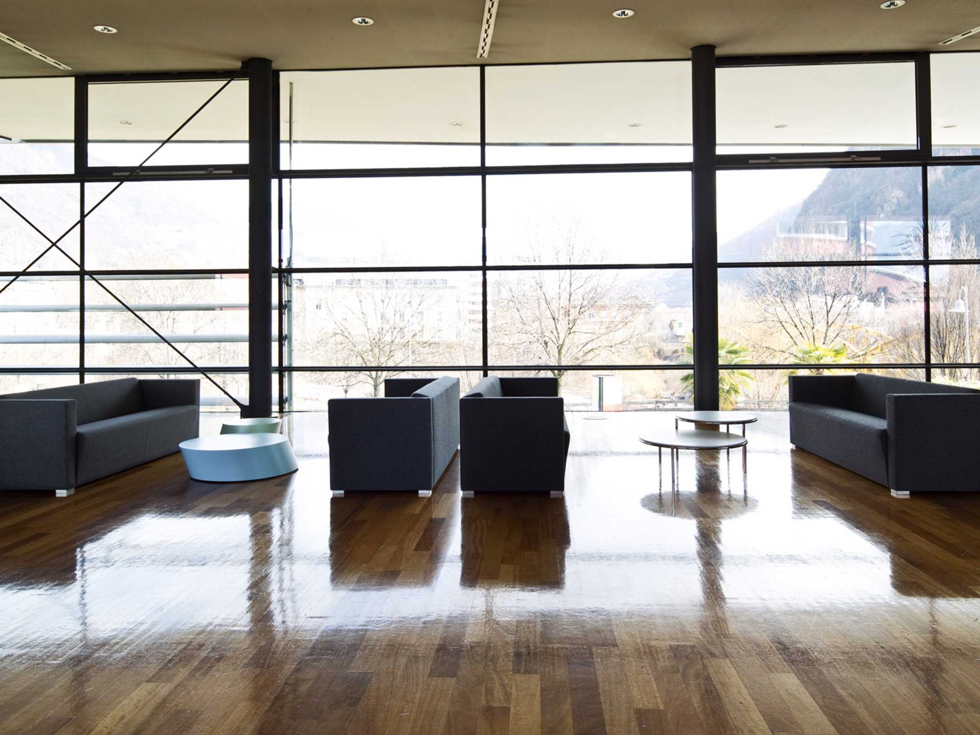 Cubus armchair