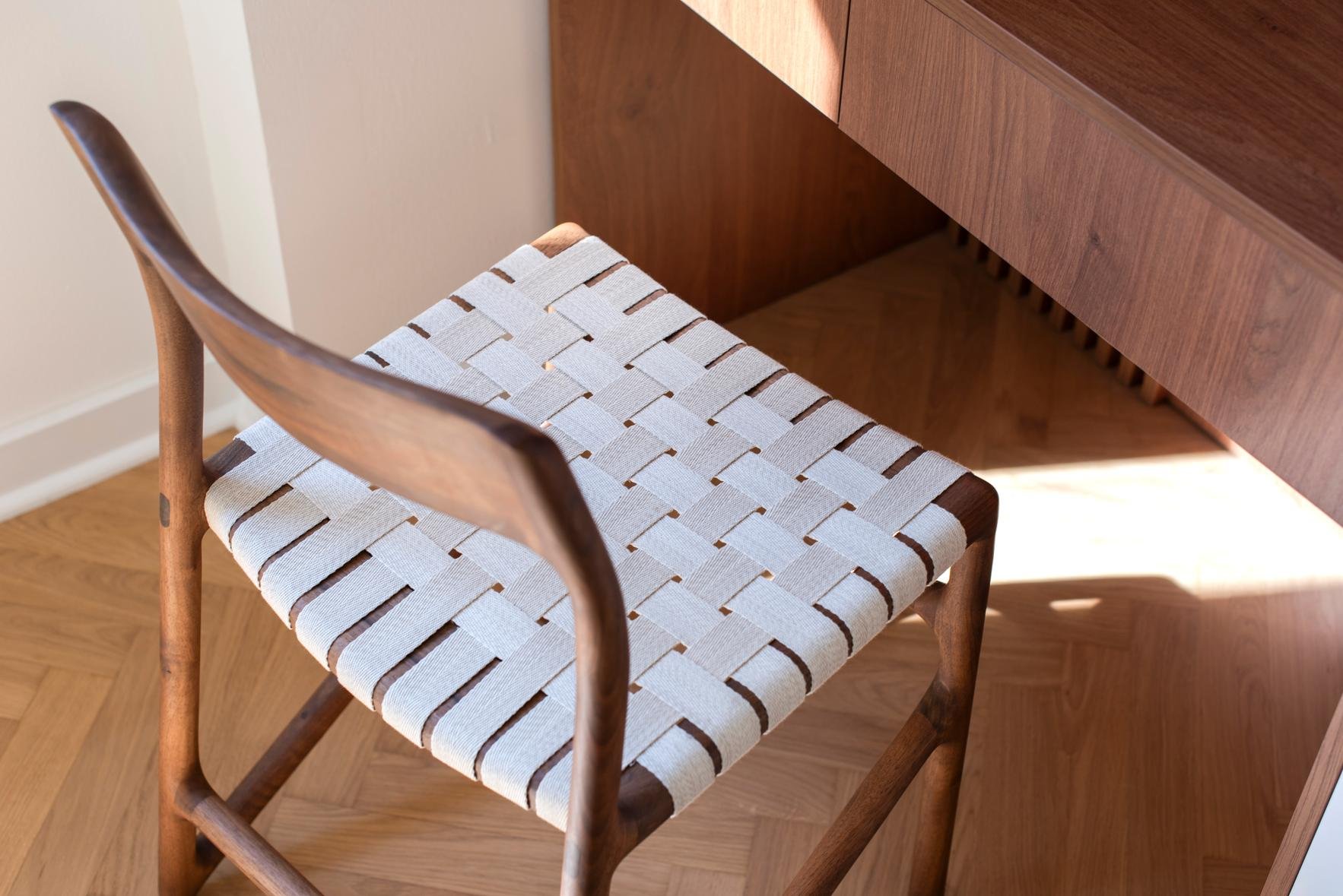 Židle Fawn walnut