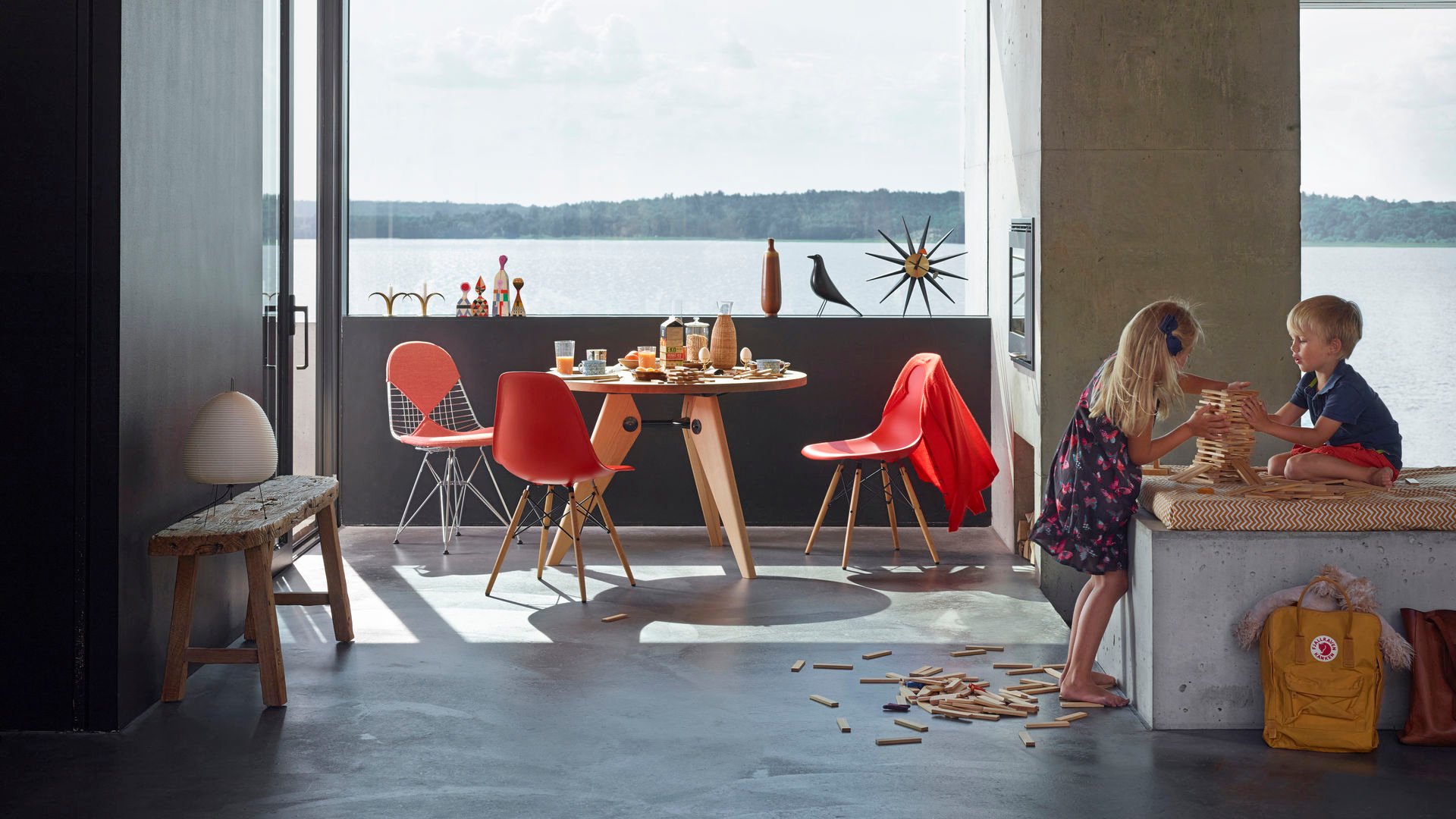 Židle Eames DSW