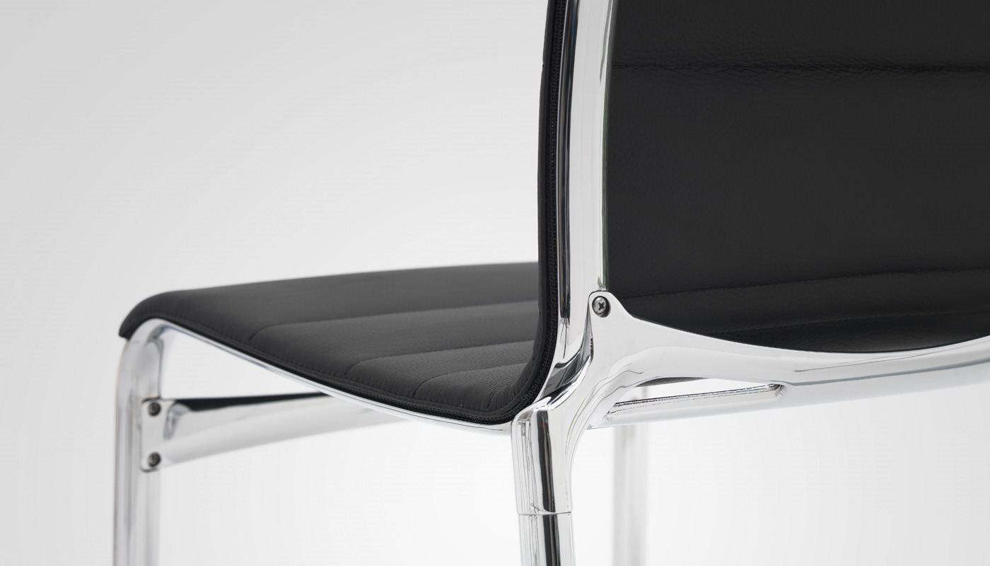 Židle Frame 44-436