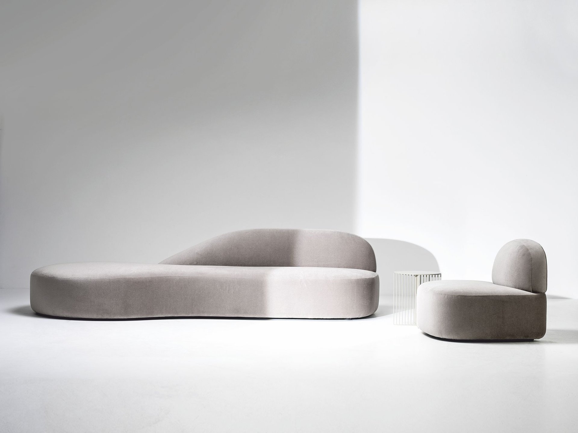 Guest armchair