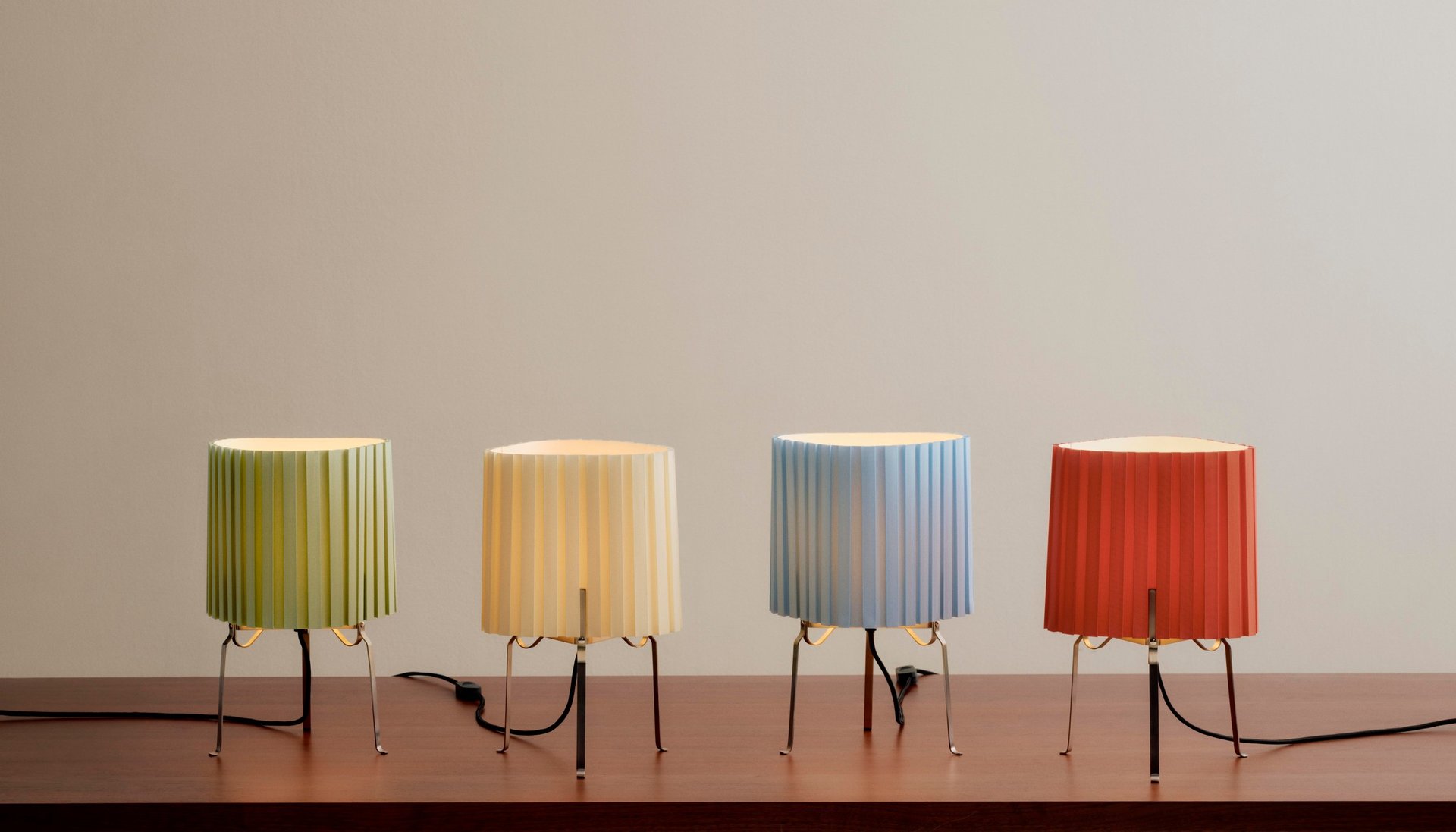 Canelé Table Lamp