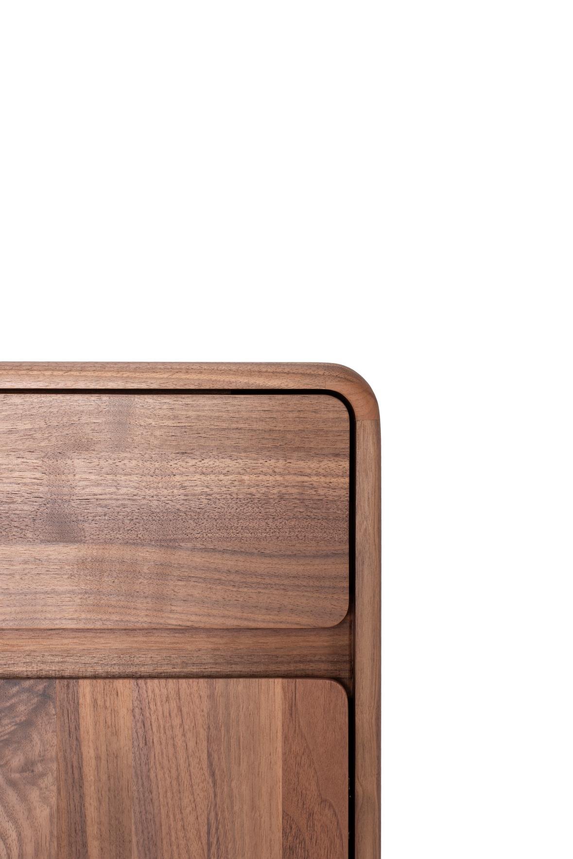 Komoda Fawn cabinet walnut