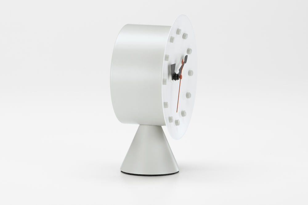 Stolní hodiny Cone Base Clock