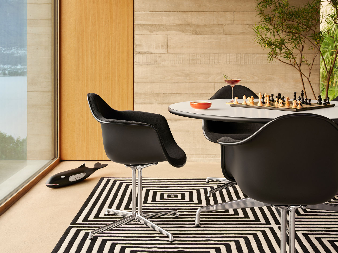 Židle Eames DAL
