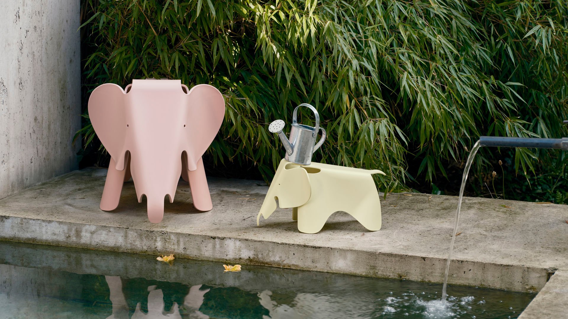 Eames Elephant