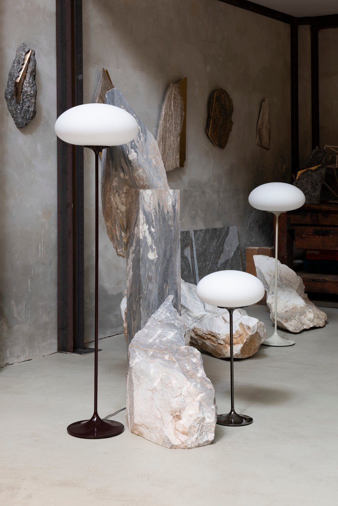 Stojací lampa Stemlite H110