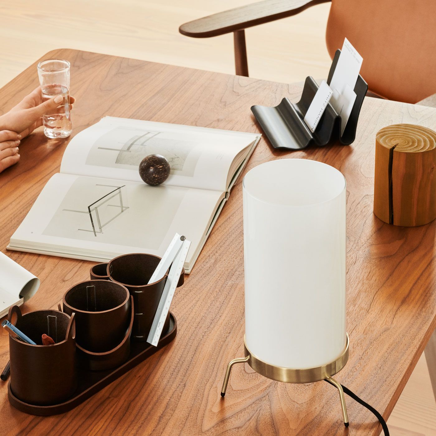 Stolní lampa PM-02