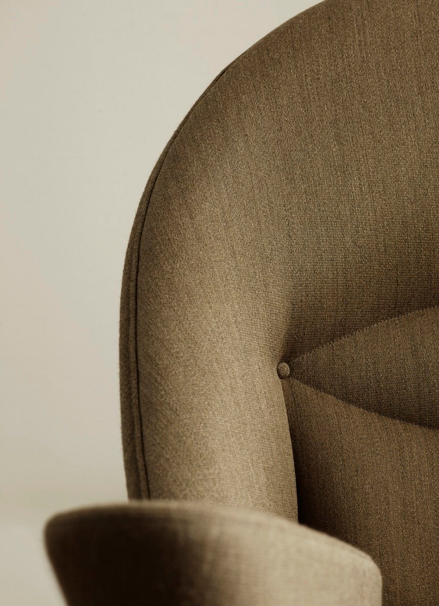 Křeslo CH468 Oculus Chair