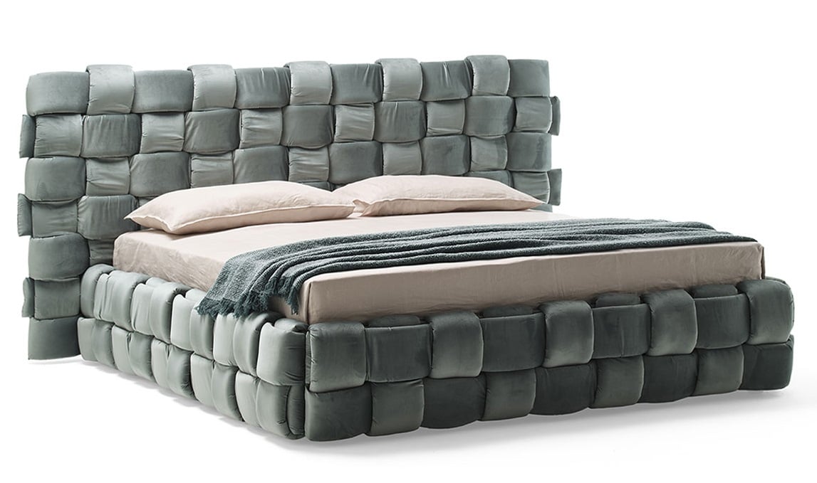 Postel Flirt