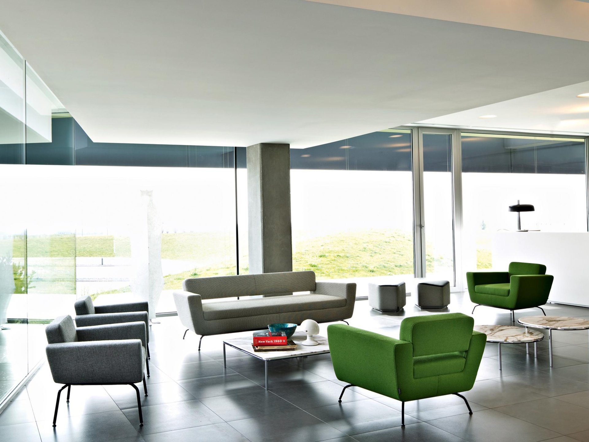 Serie 50 armchair