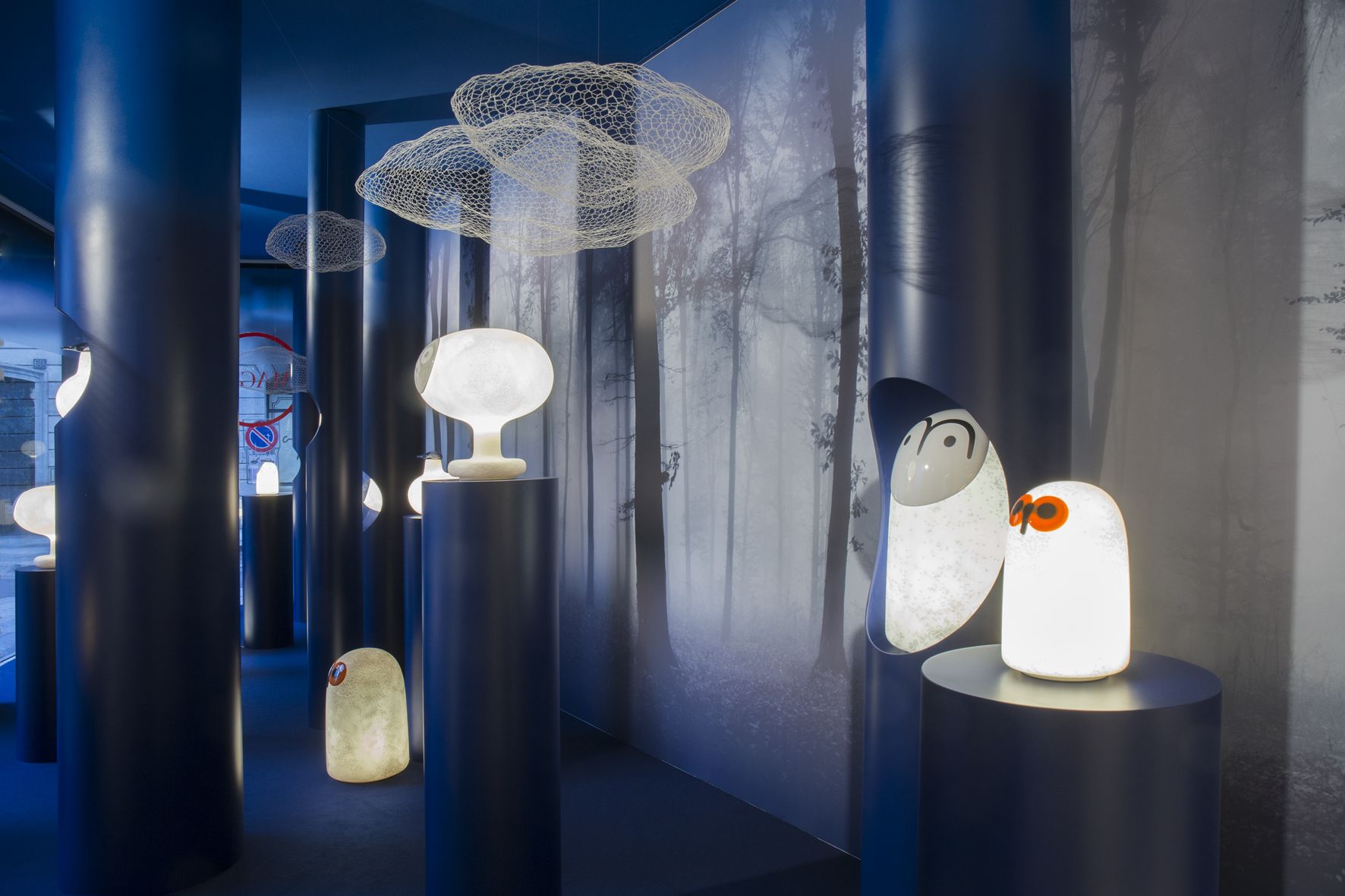 Stolní lampa Linnut Sulo S