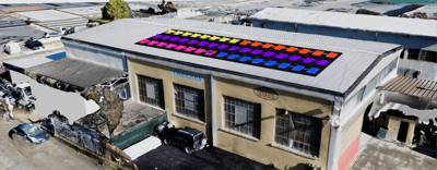 Modello 3D di un edificio con impianto fotovoltaico