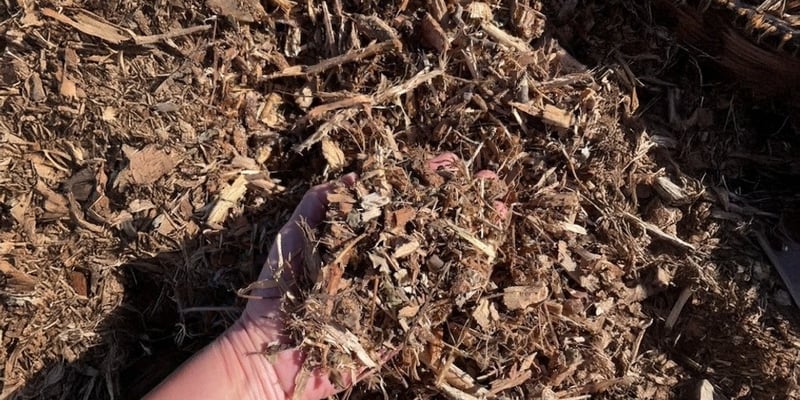 Hardwood Natural Mulch
