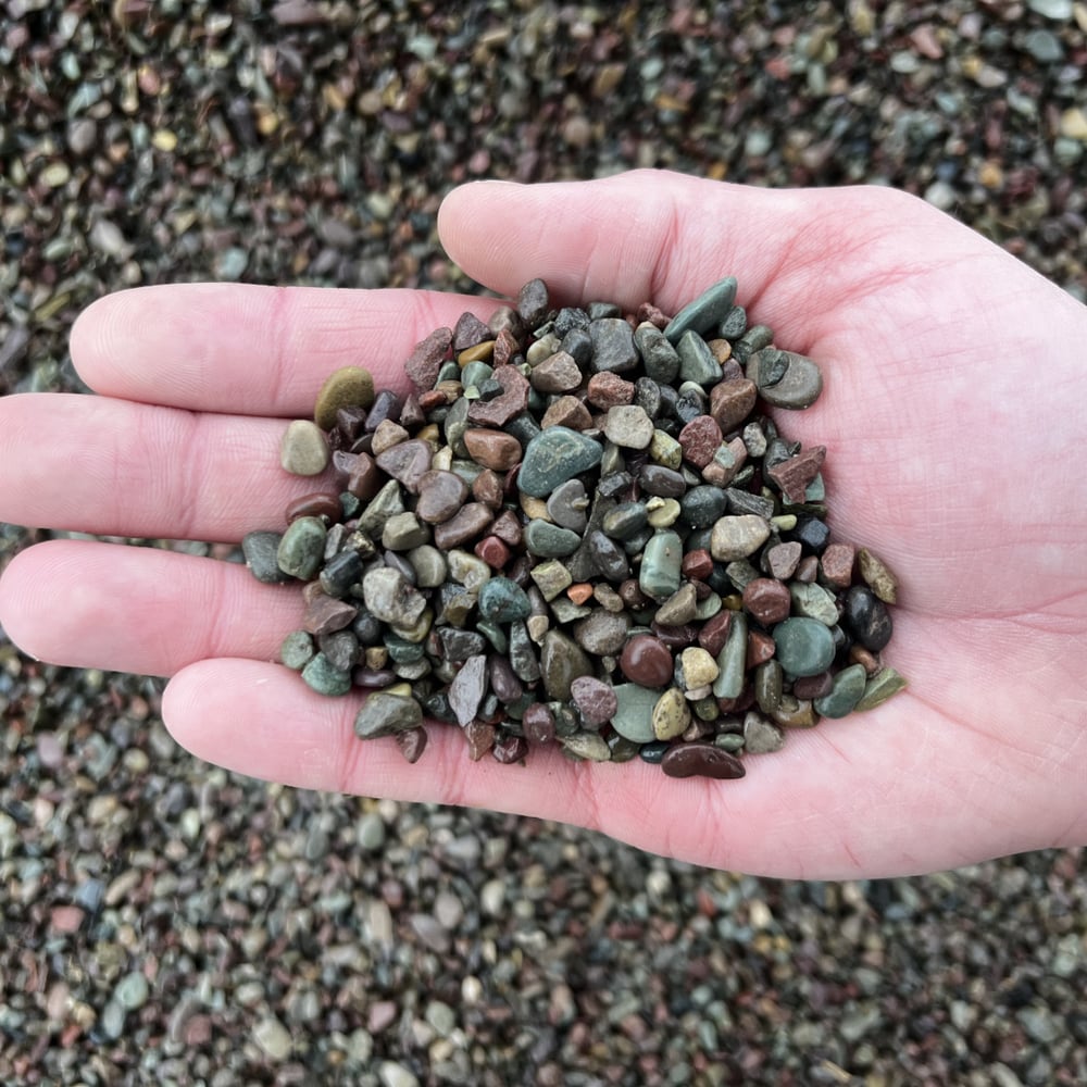 Pea Gravel (3/8" Rainbow)