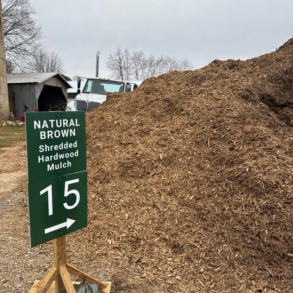 Natural Shredded Hardwood Mulch