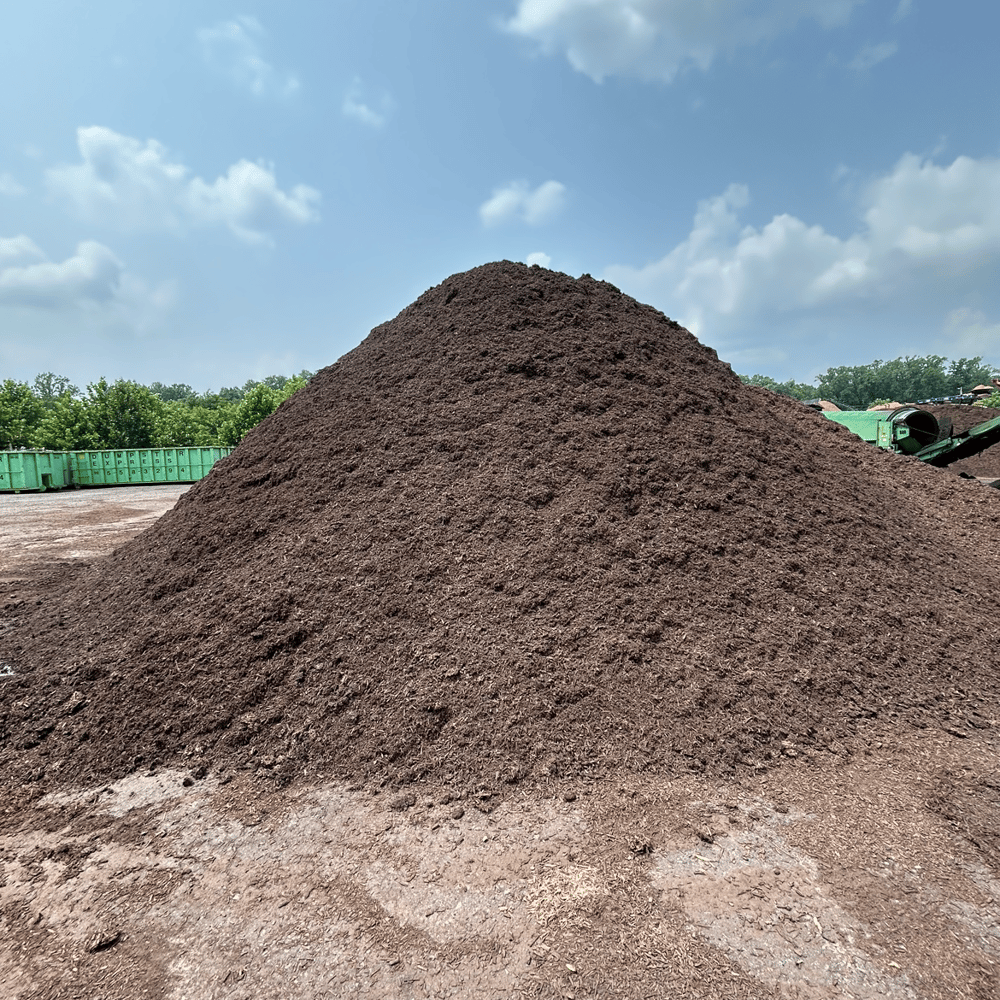 Triple Shredded Brown Dye Mulch