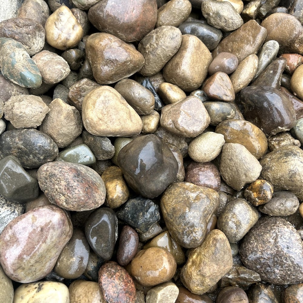 #1 River Gravel