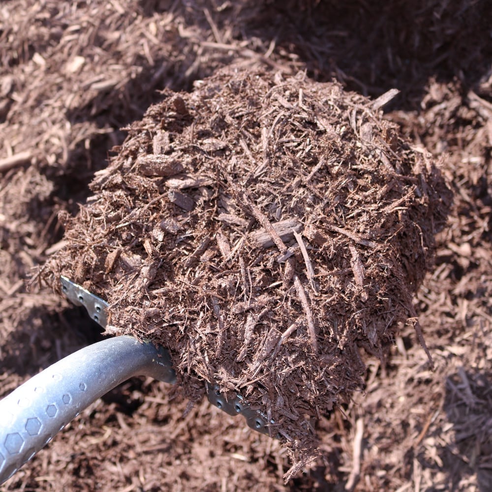 Brown Dyed Shredded Hardwood Mulch