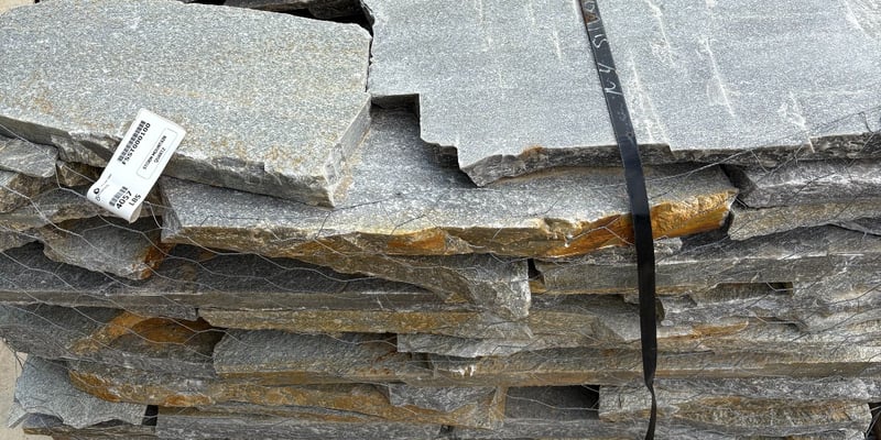 STORM MOUNTAIN QUARTZ STEPPERS