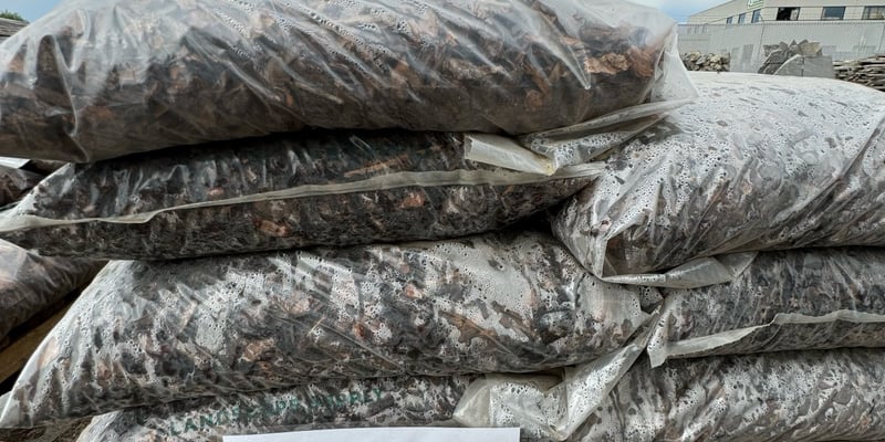 1.5 Cu Ft Bag Small Bark Nuggets