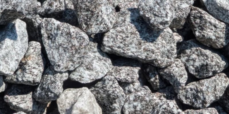 1 1/2'' Tiger Rock
