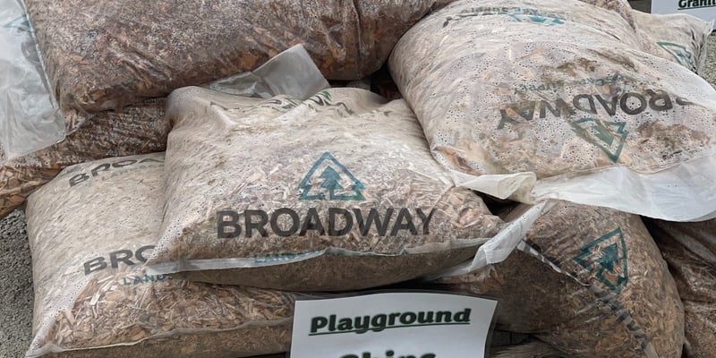 1.5 Cu Ft Bag Certified Cedar Chips