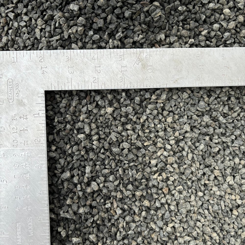 1/4" Basalt Chips